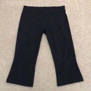 lululemon athletica Pants - Lululemon 12 Capri Slit Yoga Pants lululemon athletica Pants - Lululemon 12 Capri Slit Yoga Pants